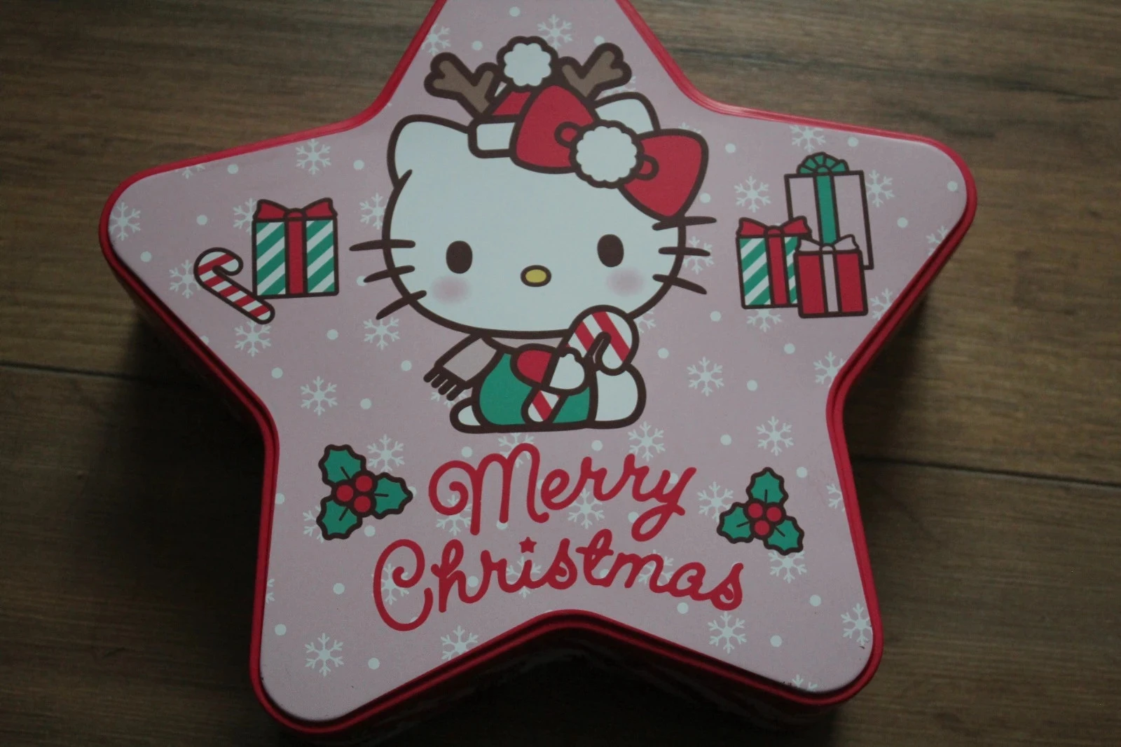 Caixa de metal Hello Kitty - Edição Especial de Natal – photo 9